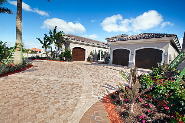 Best Driveway Paving Contractor  in Hollywood, FL